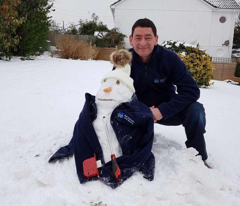 Snow, Snowballs and Security - Owl Locksmiths