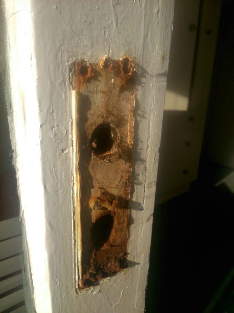 5-Door-in-poor-condition