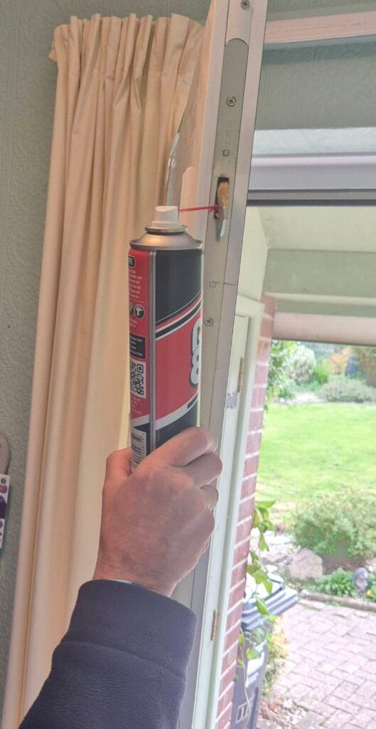 Home Maintenance Tips for Winter (part 1) Photo 2 - Multipoint with oil then grease
