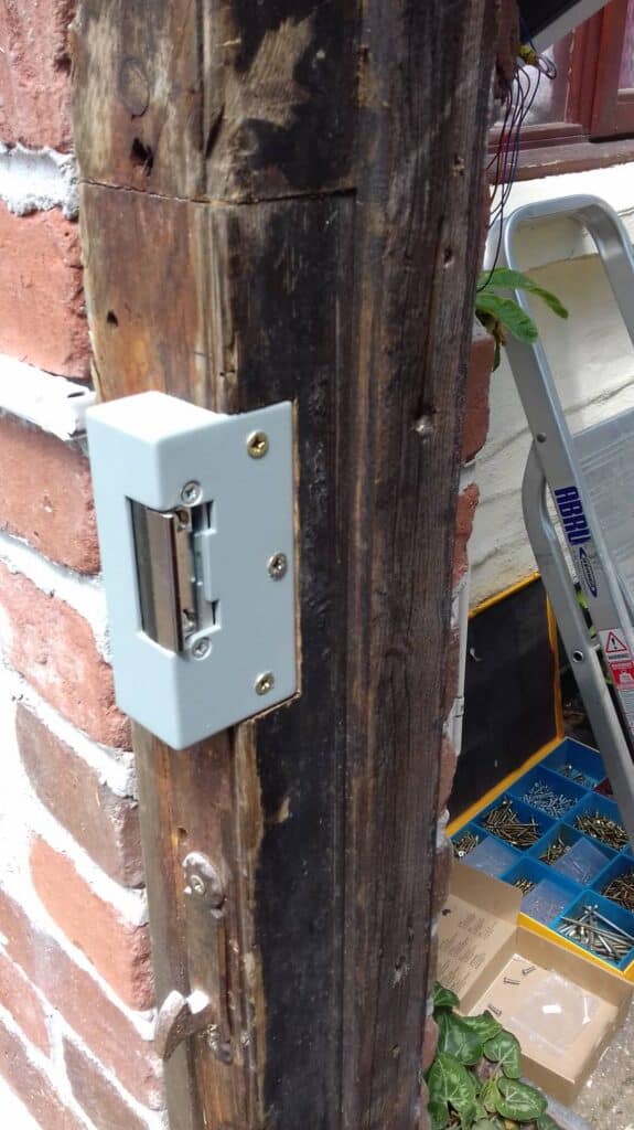 Lock Upgrades on External Wooden Gates 24